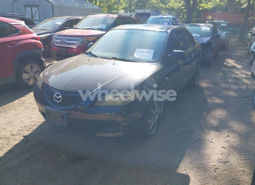 Photo 2 of 2004 Mazda Mazda3 I (VIN JM1BK12F741199185)