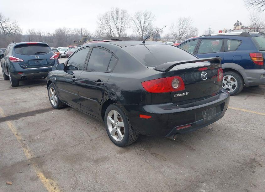 Photo 3 of 2006 Mazda Mazda3 I (VIN JM1BK12F761465761)