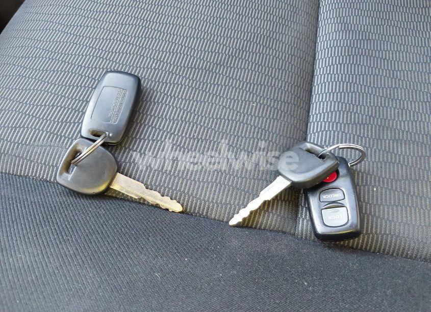 Photo 11 of 2007 Mazda Mazda3 I (VIN JM1BK12F871667302)