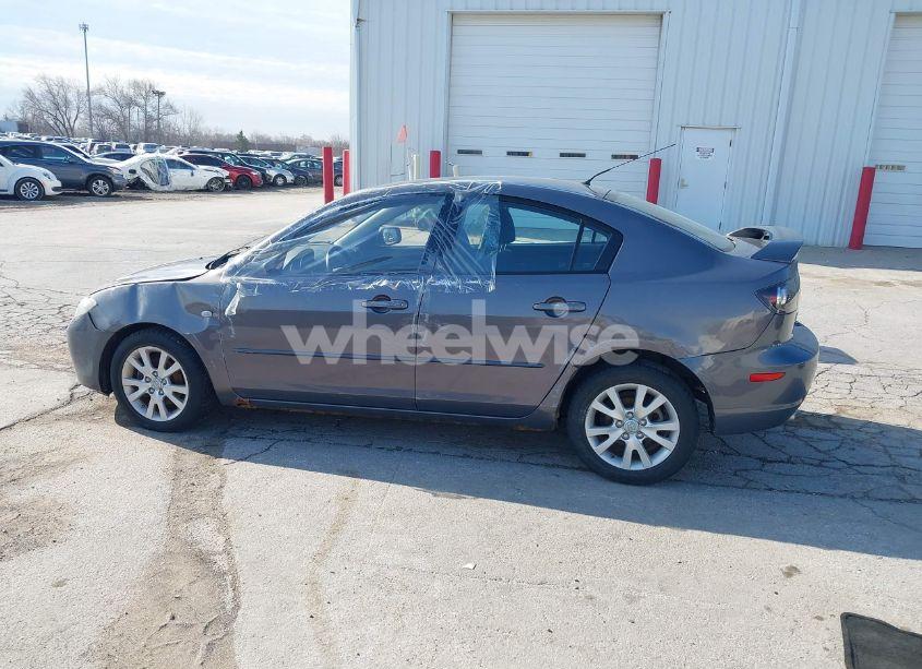 Photo 15 of 2007 Mazda Mazda3 I (VIN JM1BK12F871667302)