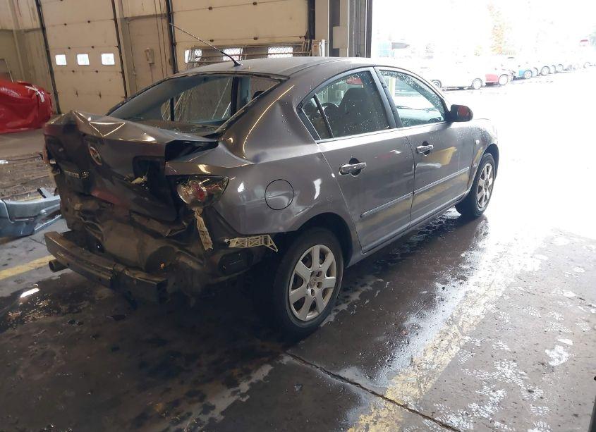 Photo 4 of 2008 Mazda Mazda3 I SPORT (VIN JM1BK12F881777056)