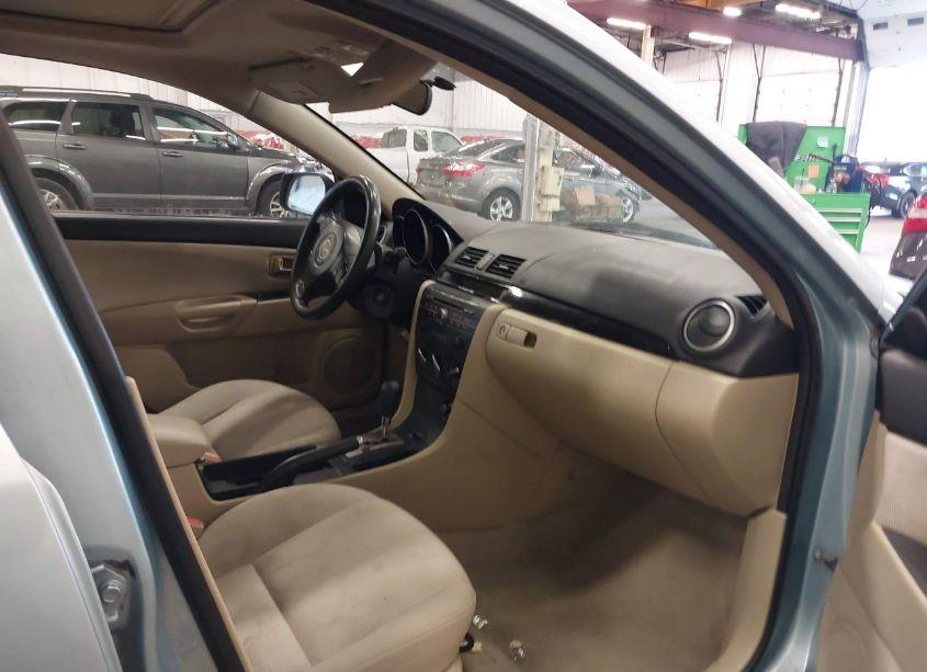 Photo 5 of 2008 Mazda Mazda3 I (VIN JM1BK12F881834470)