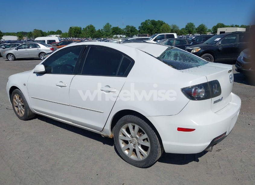 Photo 3 of 2008 Mazda Mazda3 I (VIN JM1BK12F881867582)