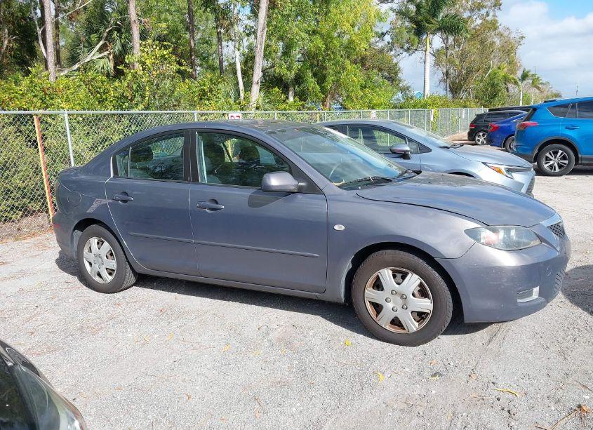 Photo 13 of 2007 Mazda Mazda3 I SPORT (VIN JM1BK12F971604371)