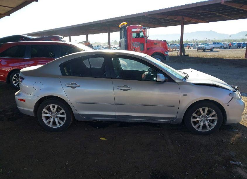 Photo 13 of 2007 Mazda Mazda3 I (VIN JM1BK12F971633238)
