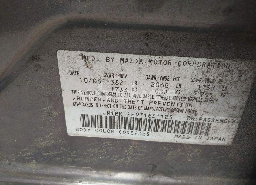 Photo 9 of 2007 Mazda Mazda3 I (VIN JM1BK12F971651125)