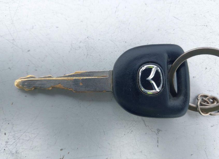 Photo 11 of 2008 Mazda Mazda3 I SPORT (VIN JM1BK12F981876632)