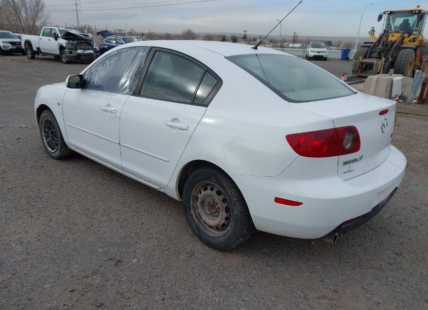 Photo 3 of 2004 Mazda Mazda3 I (VIN JM1BK12FX41142785)