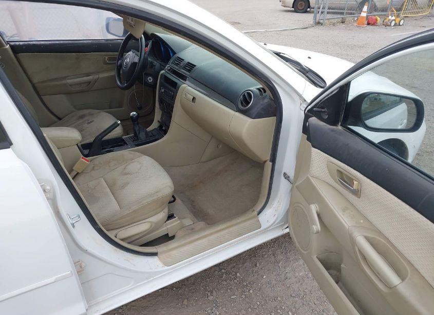 Photo 5 of 2004 Mazda Mazda3 I (VIN JM1BK12FX41142785)