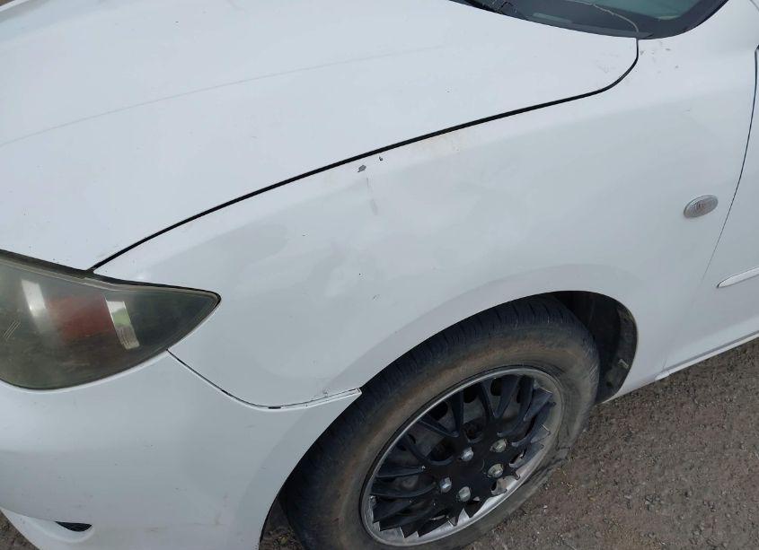 Photo 6 of 2004 Mazda Mazda3 I (VIN JM1BK12FX41142785)