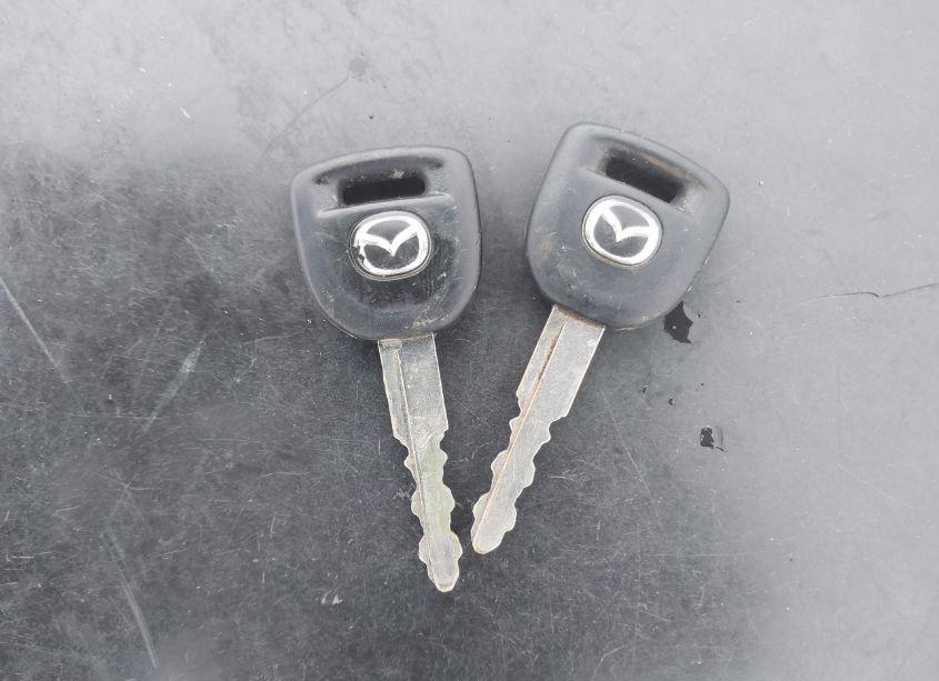 Photo 11 of 2008 Mazda Mazda3 I SPORT (VIN JM1BK12G281170921)