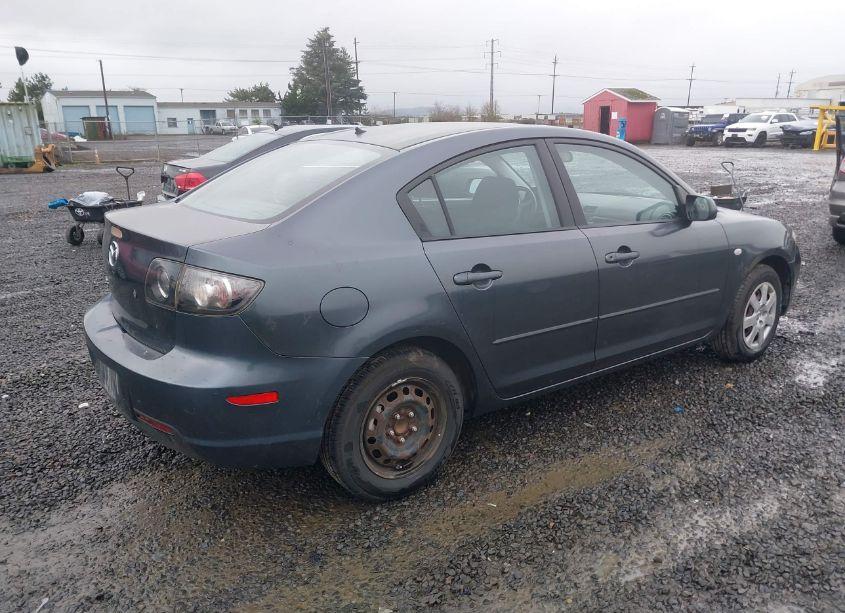 Photo 4 of 2008 Mazda Mazda3 I SPORT (VIN JM1BK12G281170921)
