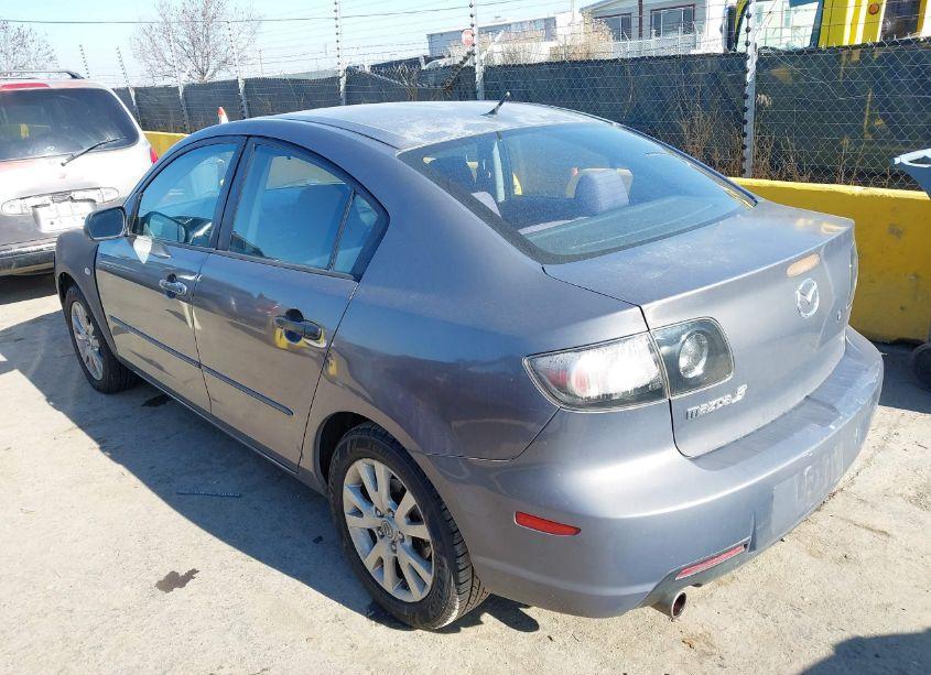 Photo 3 of 2007 Mazda Mazda3 I (VIN JM1BK12G371728225)