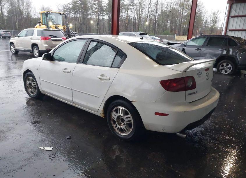 Photo 3 of 2006 Mazda Mazda3 I (VIN JM1BK12G461503097)