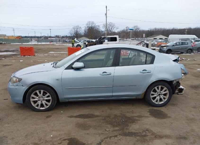 Photo 15 of 2007 Mazda Mazda3 I (VIN JM1BK12G471736088)