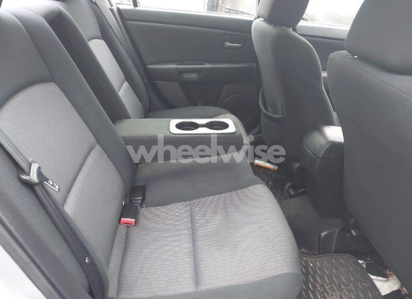 Photo 8 of 2008 Mazda Mazda3 I (VIN JM1BK12G581878886)