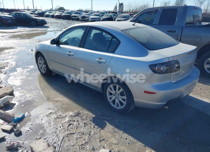 Photo 3 of 2008 Mazda Mazda3 I (VIN JM1BK12G681850921)