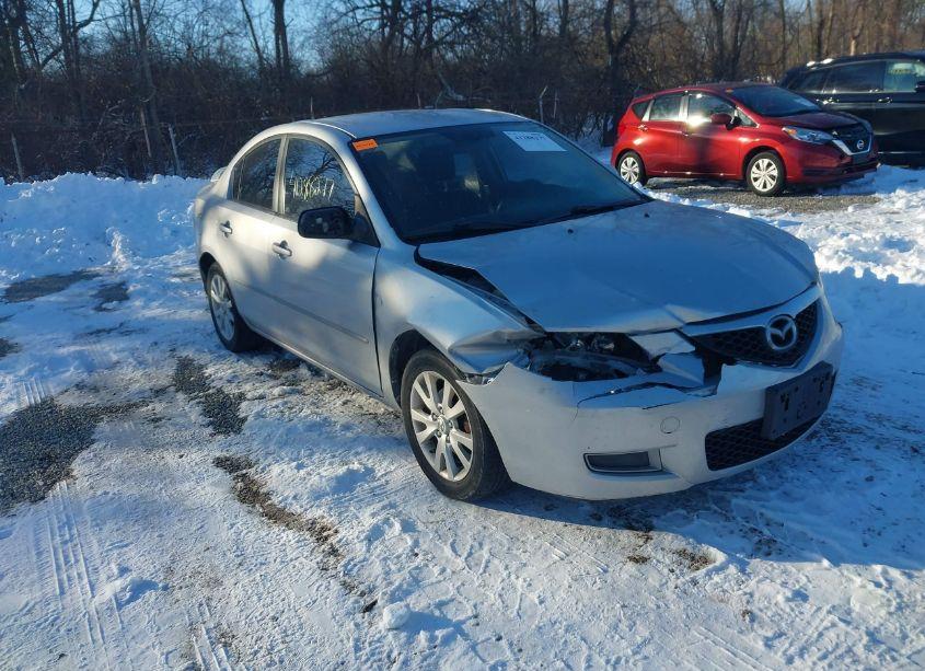 2007 Mazda Mazda3 I (VIN JM1BK12G771663654) main photo