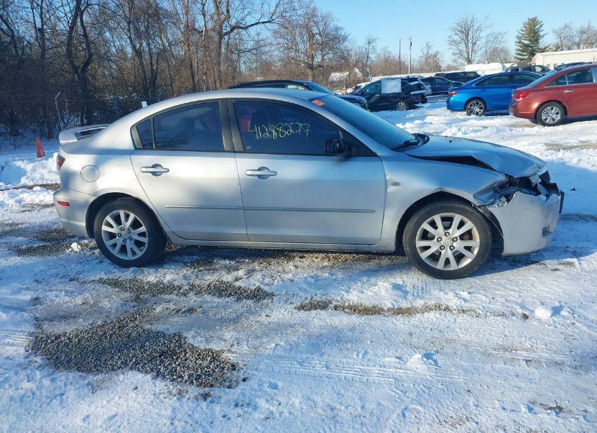 Photo 13 of 2007 Mazda Mazda3 I (VIN JM1BK12G771663654)