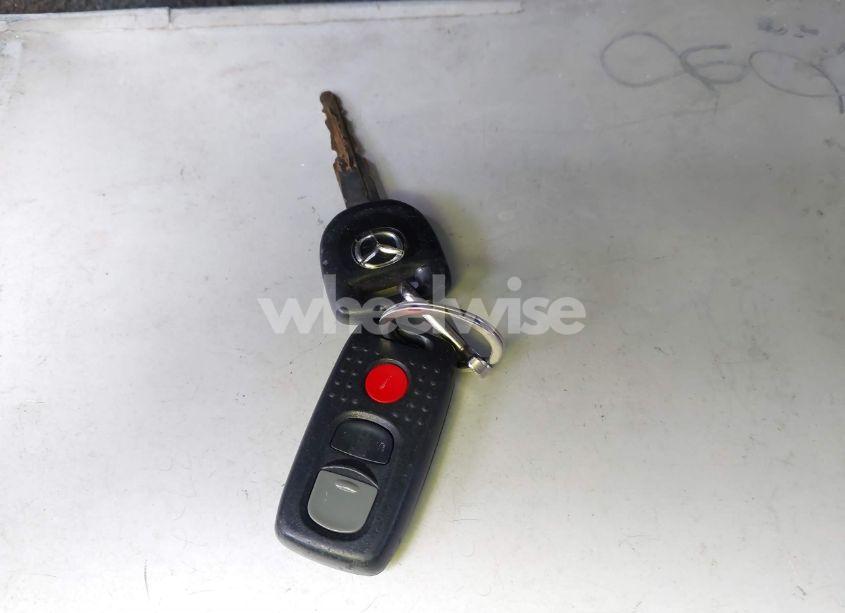 Photo 11 of 2007 Mazda Mazda3 I (VIN JM1BK12G771724484)