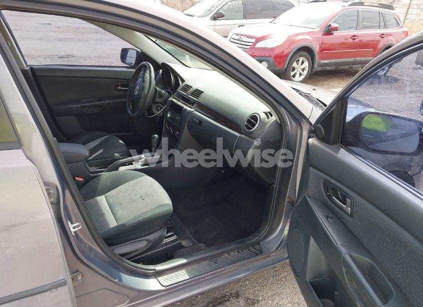 Photo 5 of 2007 Mazda Mazda3 I (VIN JM1BK12G771724484)