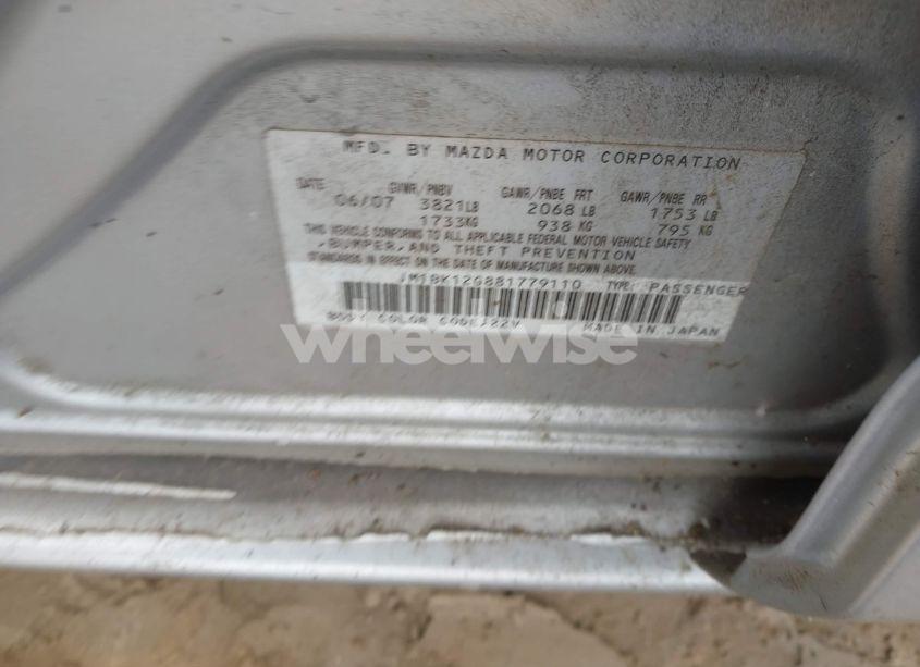 Photo 9 of 2008 Mazda Mazda3 I (VIN JM1BK12G881779110)