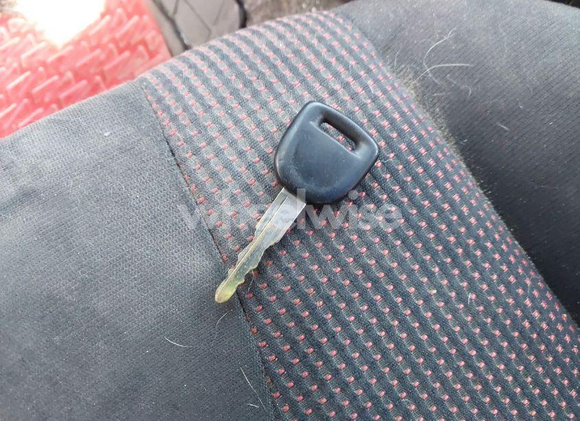 Photo 11 of 2004 Mazda Mazda3 S (VIN JM1BK143141107569)