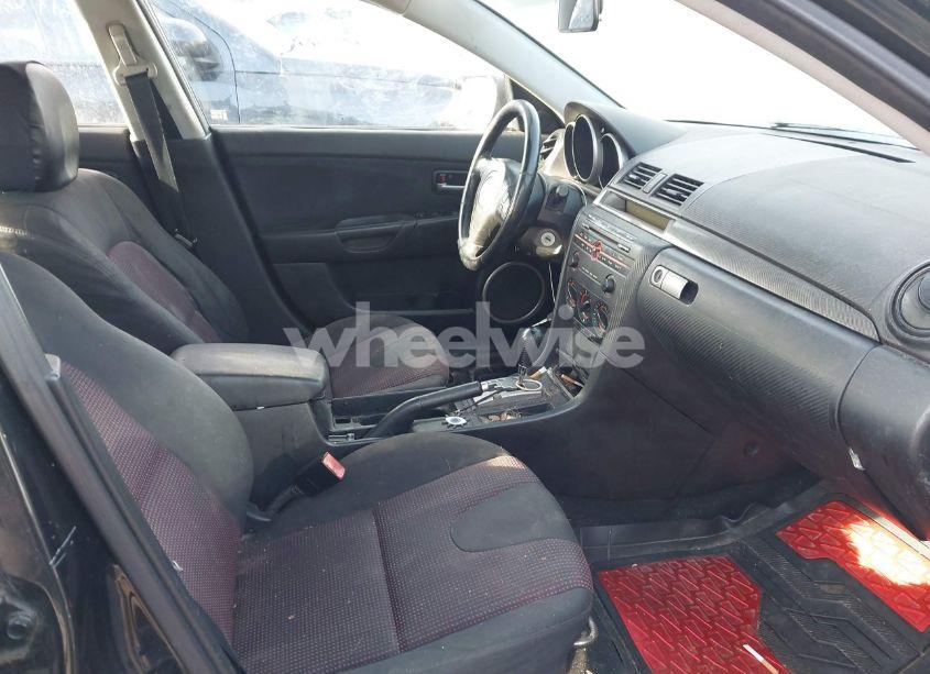 Photo 5 of 2004 Mazda Mazda3 S (VIN JM1BK143141107569)