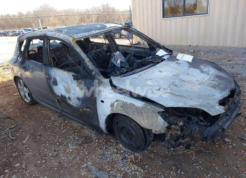 2004 Mazda Mazda3 S (VIN JM1BK143441150626) main photo