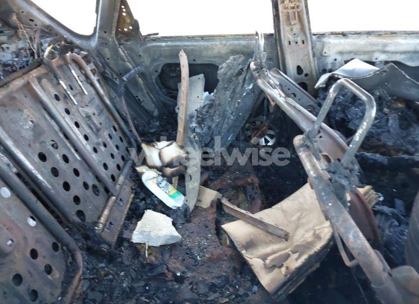 Photo 8 of 2004 Mazda Mazda3 S (VIN JM1BK143441150626)