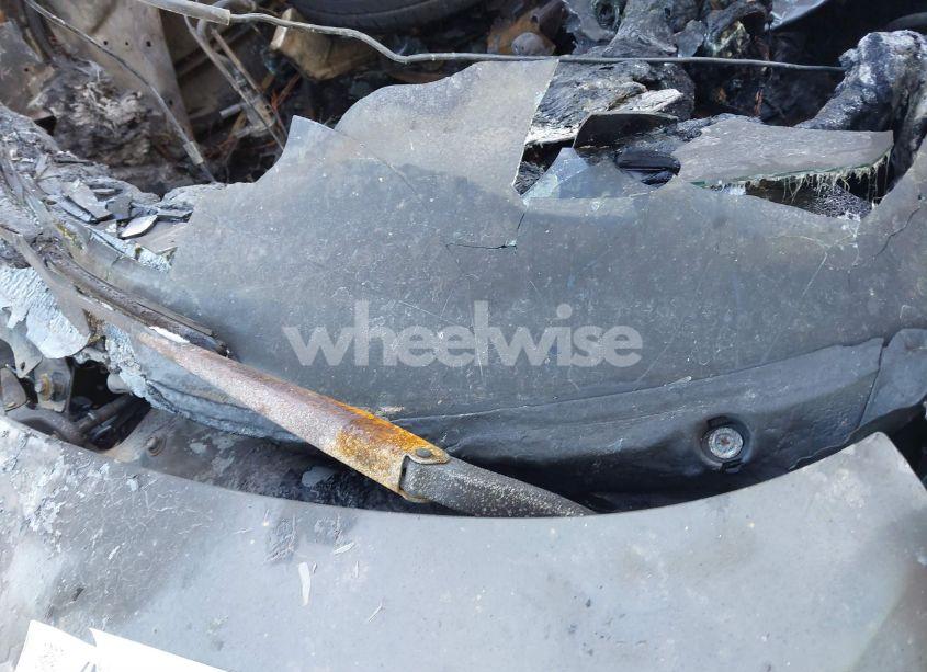 Photo 9 of 2004 Mazda Mazda3 S (VIN JM1BK143441150626)