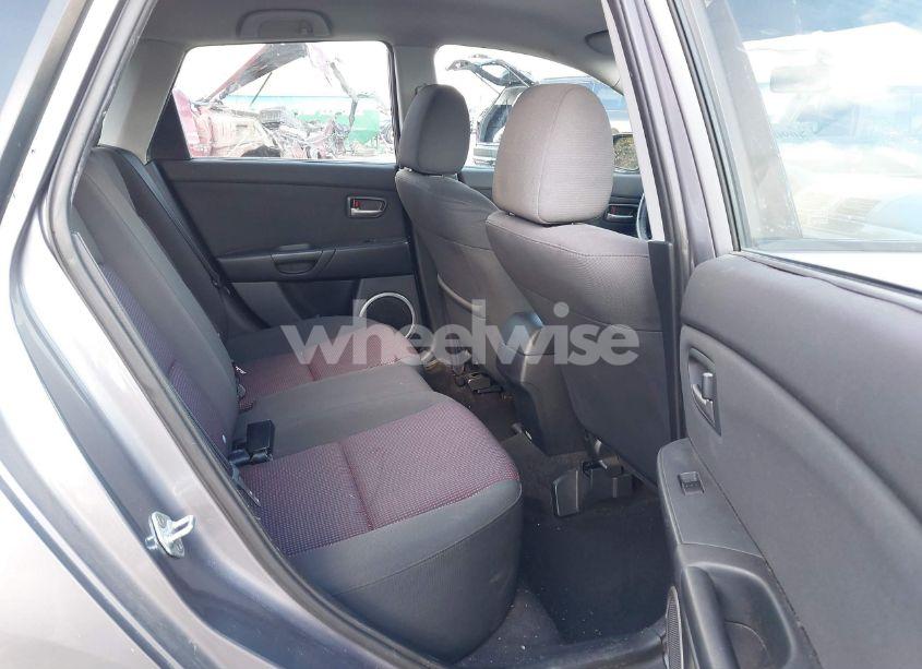 Photo 8 of 2004 Mazda Mazda3 S (VIN JM1BK143841127222)