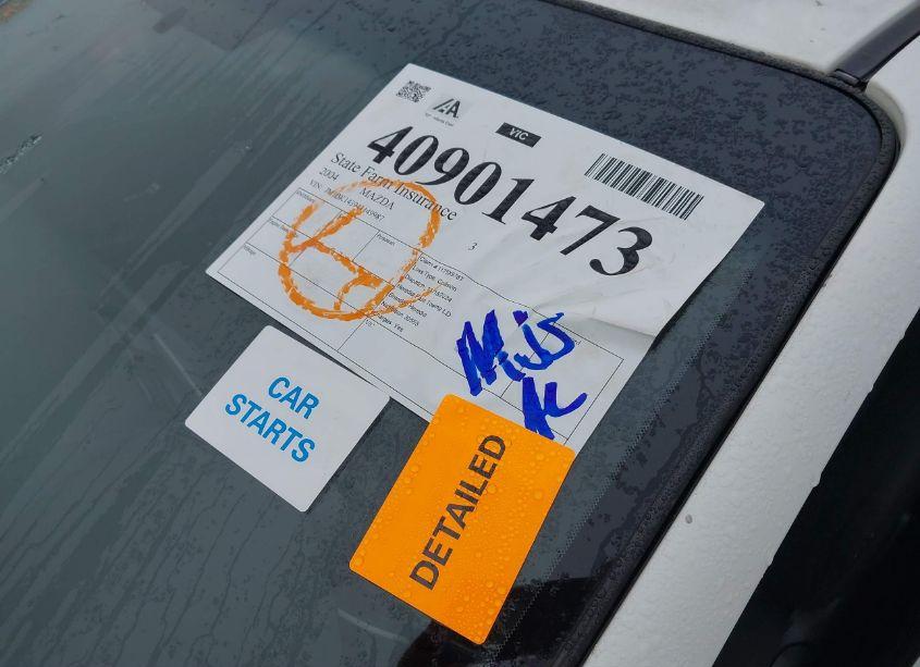 Photo 18 of 2004 Mazda Mazda3 S (VIN JM1BK143941149987)