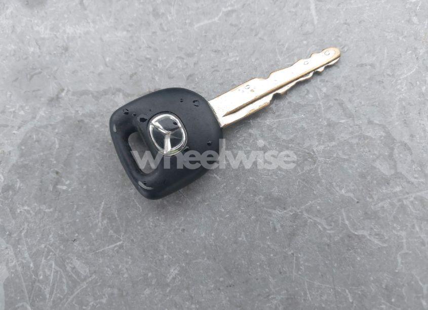 Photo 11 of 2009 Mazda Mazda3 S SPORT (VIN JM1BK323191253363)