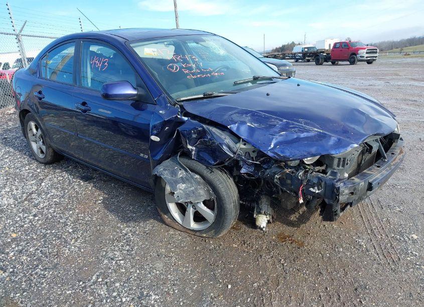 2004 Mazda Mazda3 S (VIN JM1BK323341165357) main photo