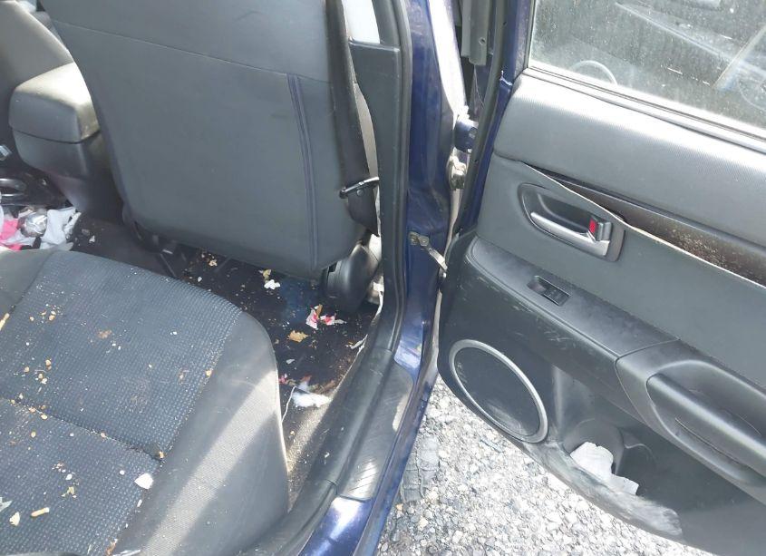 Photo 8 of 2004 Mazda Mazda3 S (VIN JM1BK323341165357)