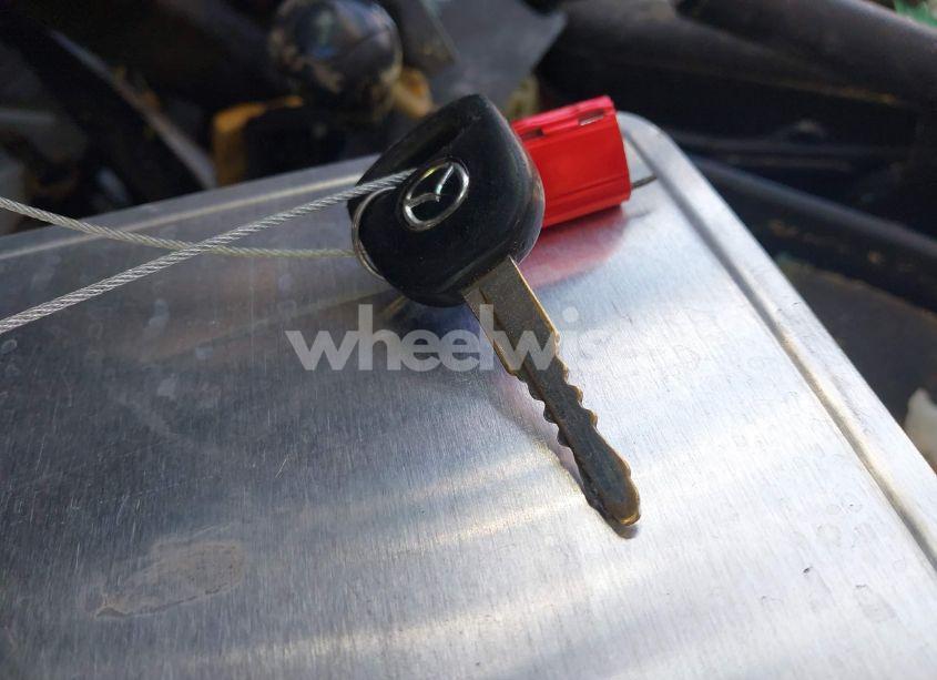 Photo 11 of 2008 Mazda Mazda3 S SPORT (VIN JM1BK323581170825)
