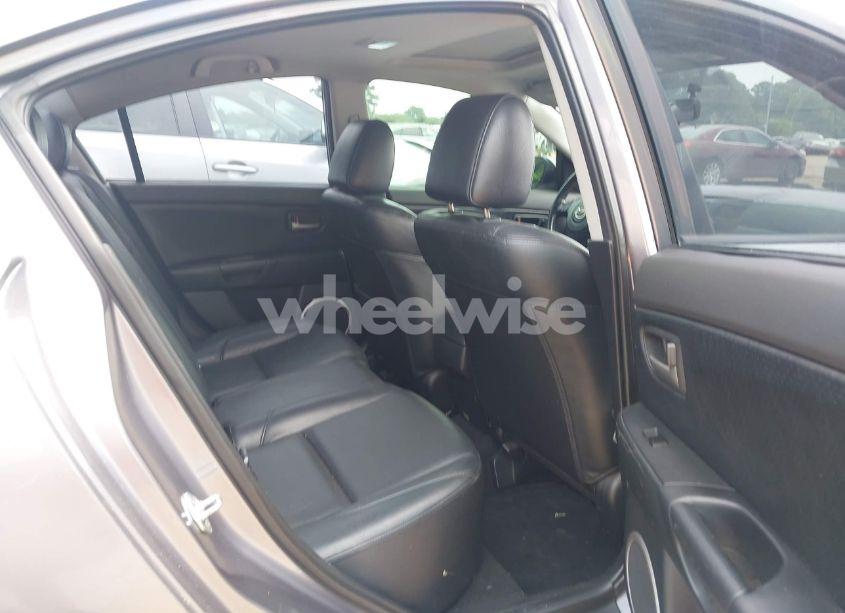 Photo 8 of 2004 Mazda Mazda3 S (VIN JM1BK323641116573)