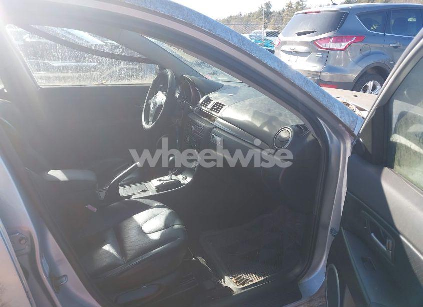 Photo 5 of 2004 Mazda Mazda3 S (VIN JM1BK323841120740)