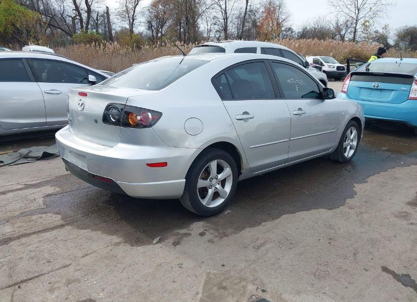 Photo 4 of 2006 Mazda Mazda3 S (VIN JM1BK324361497813)