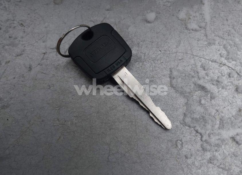 Photo 11 of 2008 Mazda Mazda3 S TOURING (VIN JM1BK324681170194)