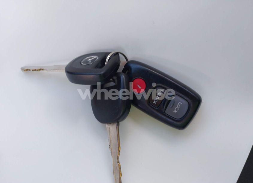 Photo 11 of 2007 Mazda Mazda3 I (VIN JM1BK32F071654880)