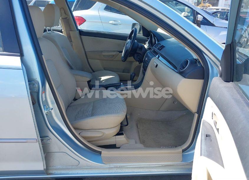 Photo 5 of 2007 Mazda Mazda3 I (VIN JM1BK32F071654880)