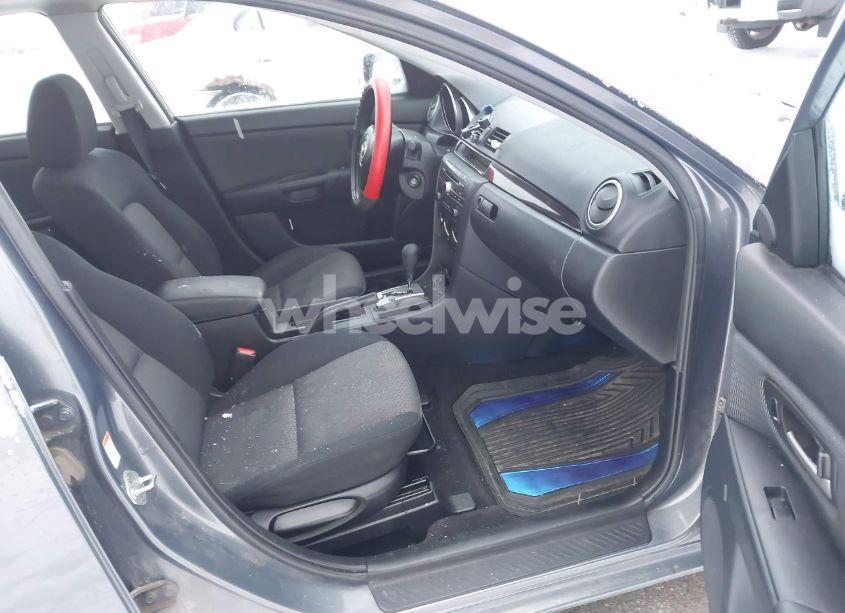 Photo 5 of 2007 Mazda Mazda3 I (VIN JM1BK32F071657729)