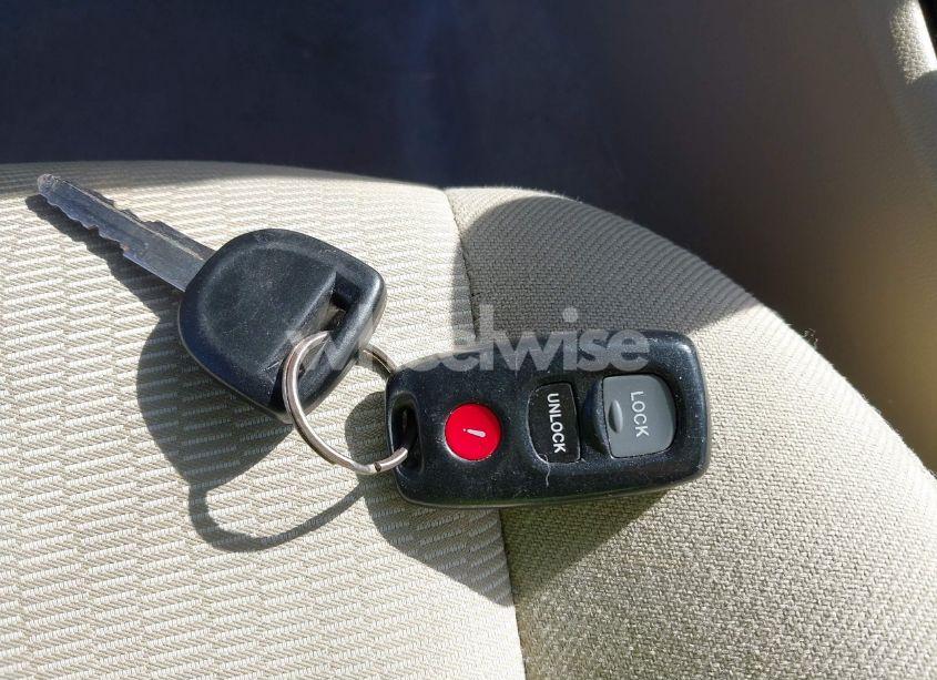 Photo 11 of 2007 Mazda Mazda3 I (VIN JM1BK32F071750573)