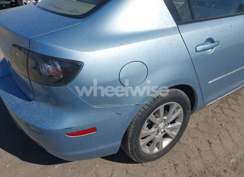Photo 6 of 2007 Mazda Mazda3 I (VIN JM1BK32F071750573)