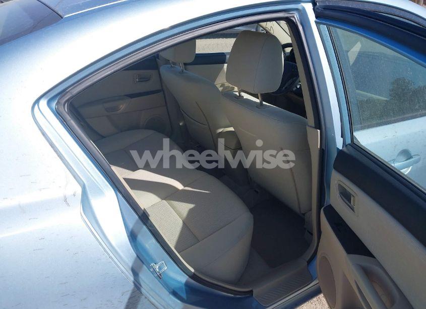 Photo 8 of 2007 Mazda Mazda3 I (VIN JM1BK32F071750573)