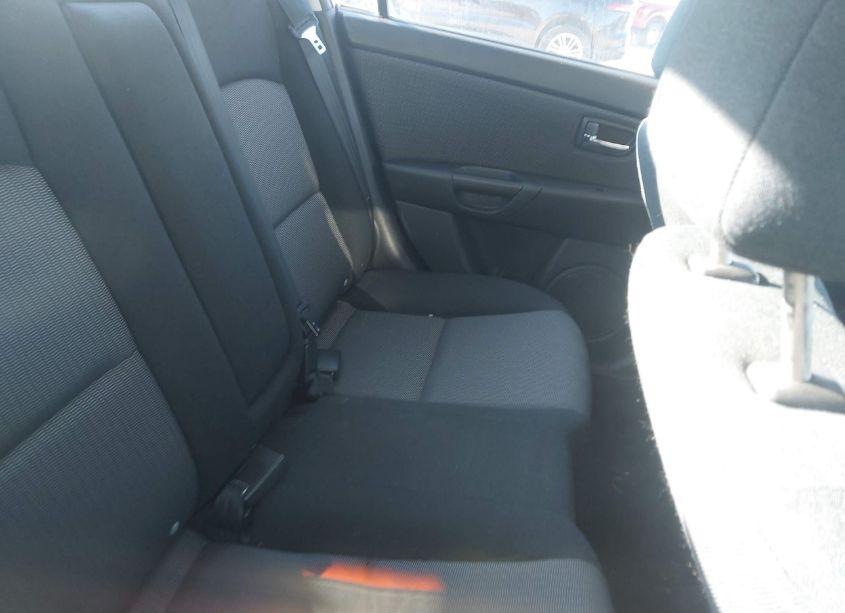 Photo 8 of 2009 Mazda Mazda3 I (VIN JM1BK32F091190525)