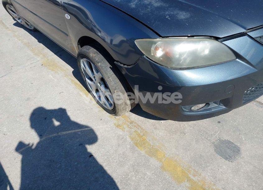 Photo 6 of 2009 Mazda Mazda3 I (VIN JM1BK32F091204990)