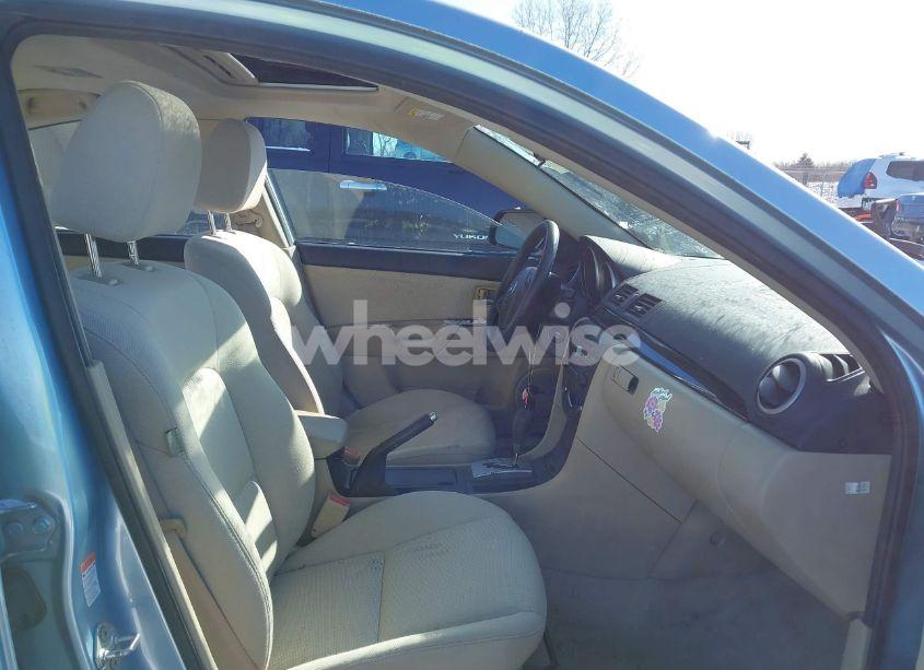Photo 5 of 2008 Mazda Mazda3 I (VIN JM1BK32F181782451)